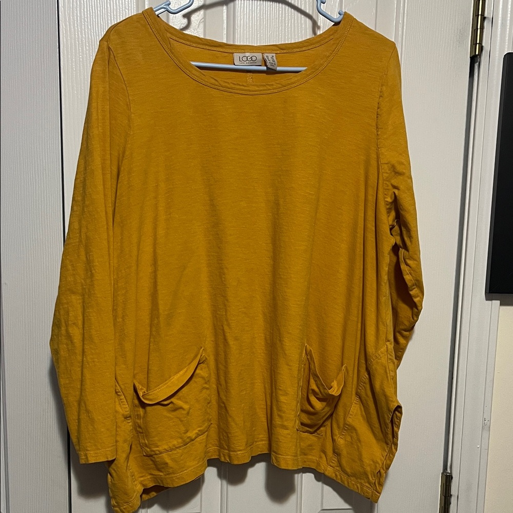 LOGO by Lori Goldstein Women's Golden Long Sleeve Top